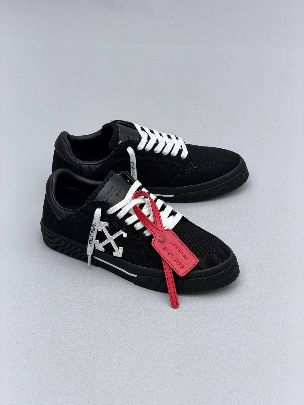 Off - canvas classic Black