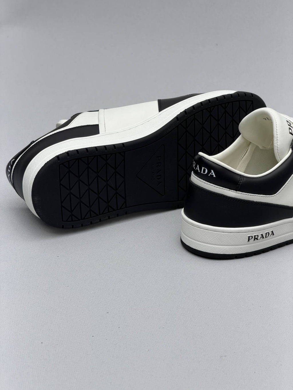 Prda Downtown Leather Sneakers Print Black Logo