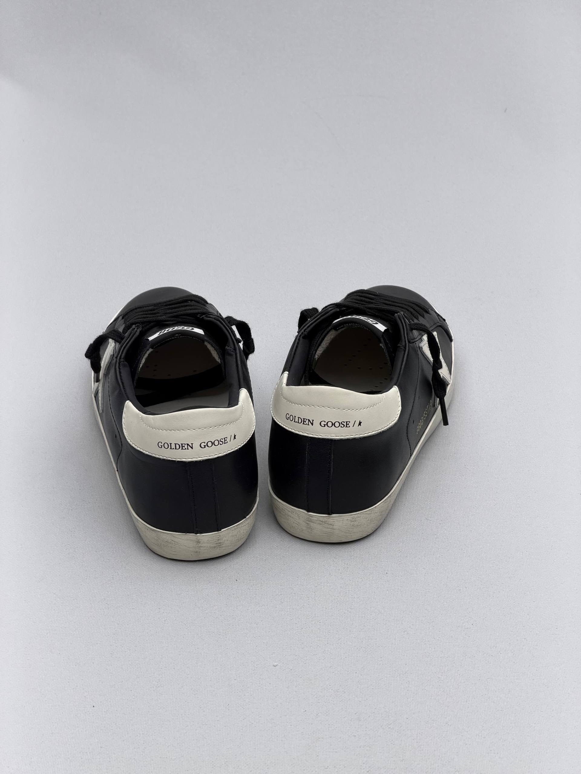 Golden Ball Sandals Classic Black - White star details