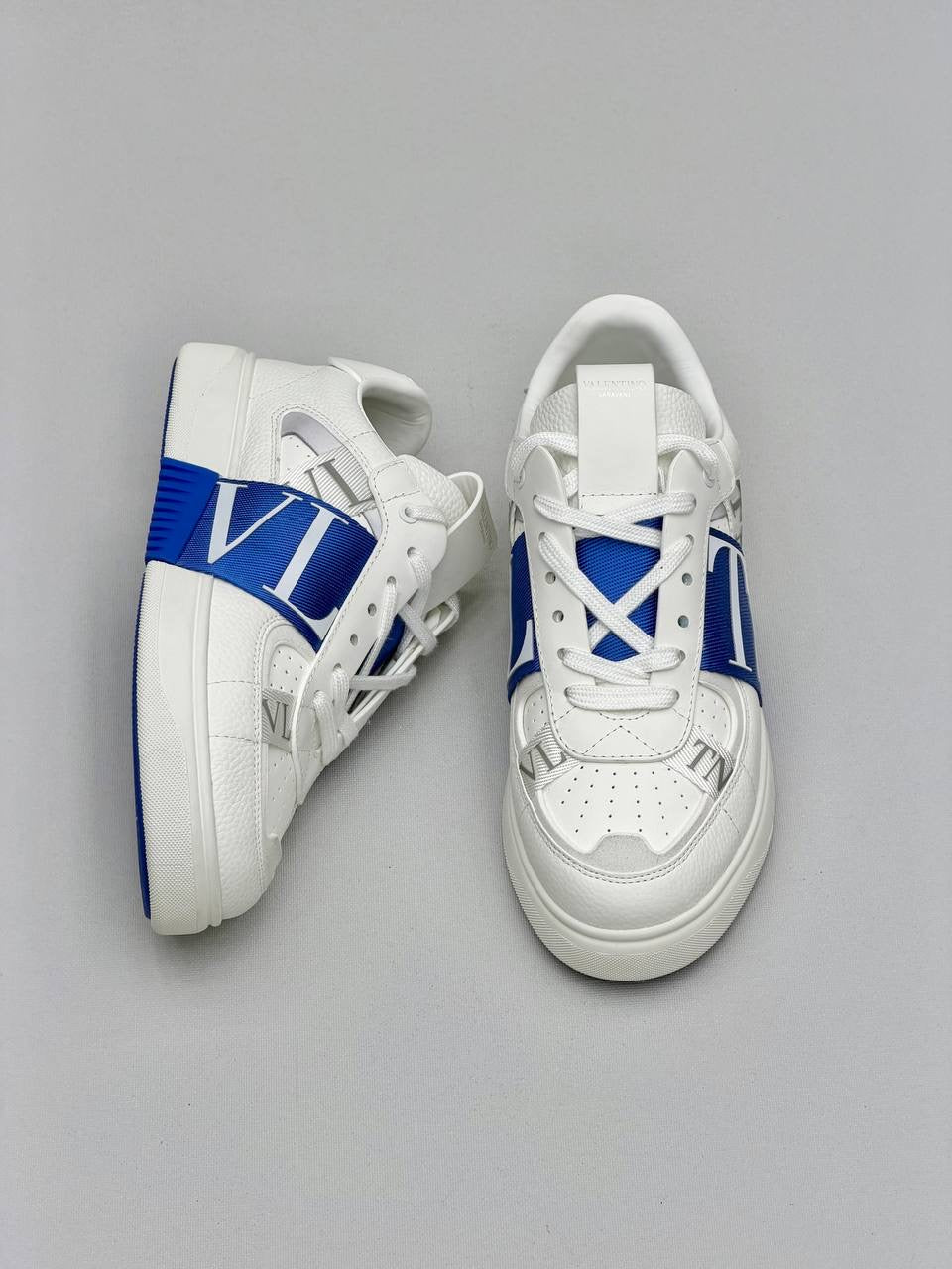Valen - Straw in Shoes Blue