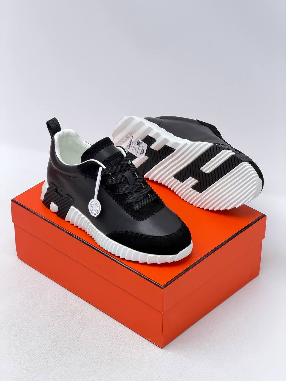 Hrms Classic couples sport shoes Black