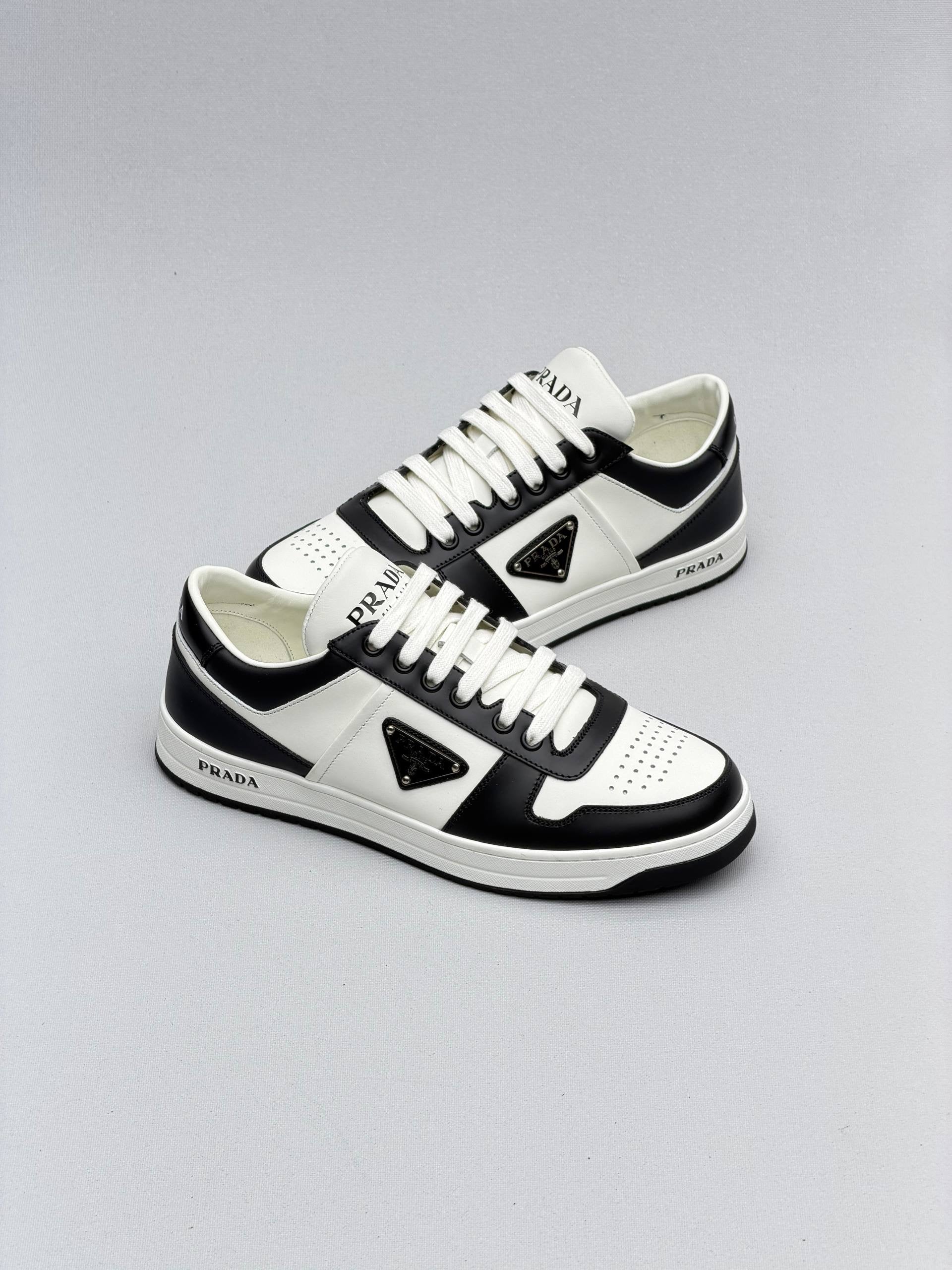 Prda Downtown Leather Sneakers Print Black Logo