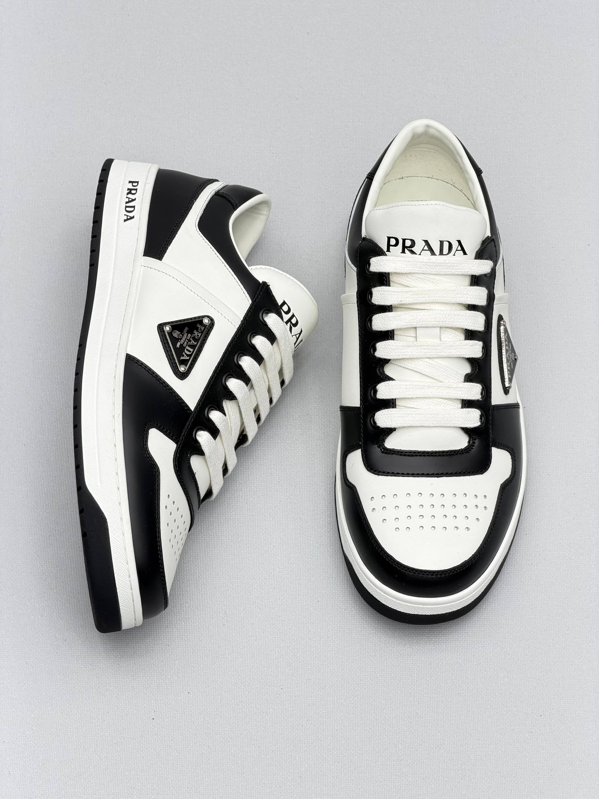 Prda Downtown Leather Sneakers Print Black Logo
