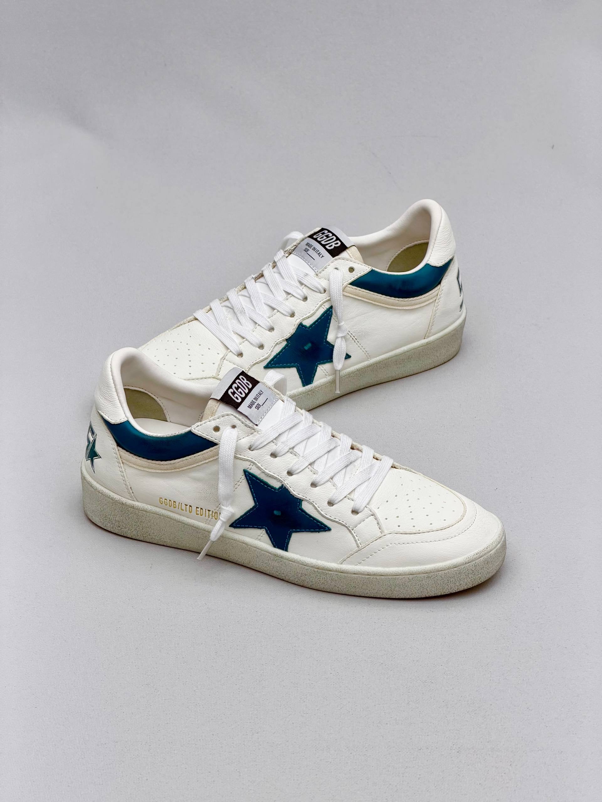 Golden Ball Sandals White - Blue