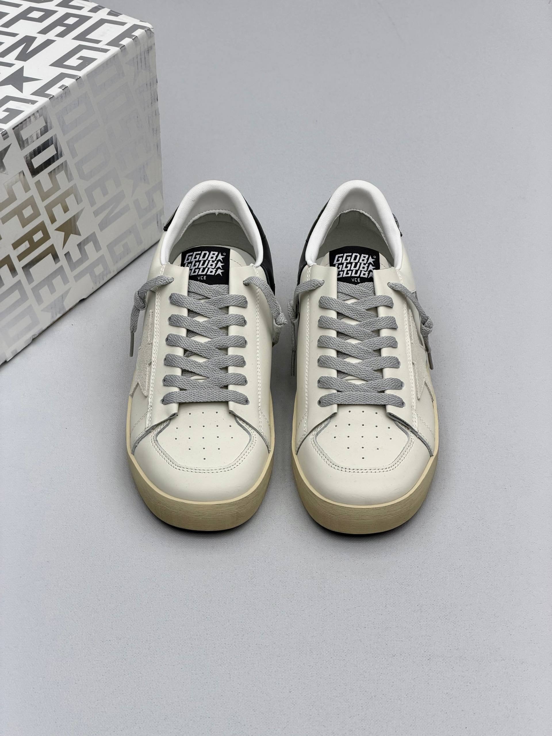 Golden Ball Sandals White - Grey Star