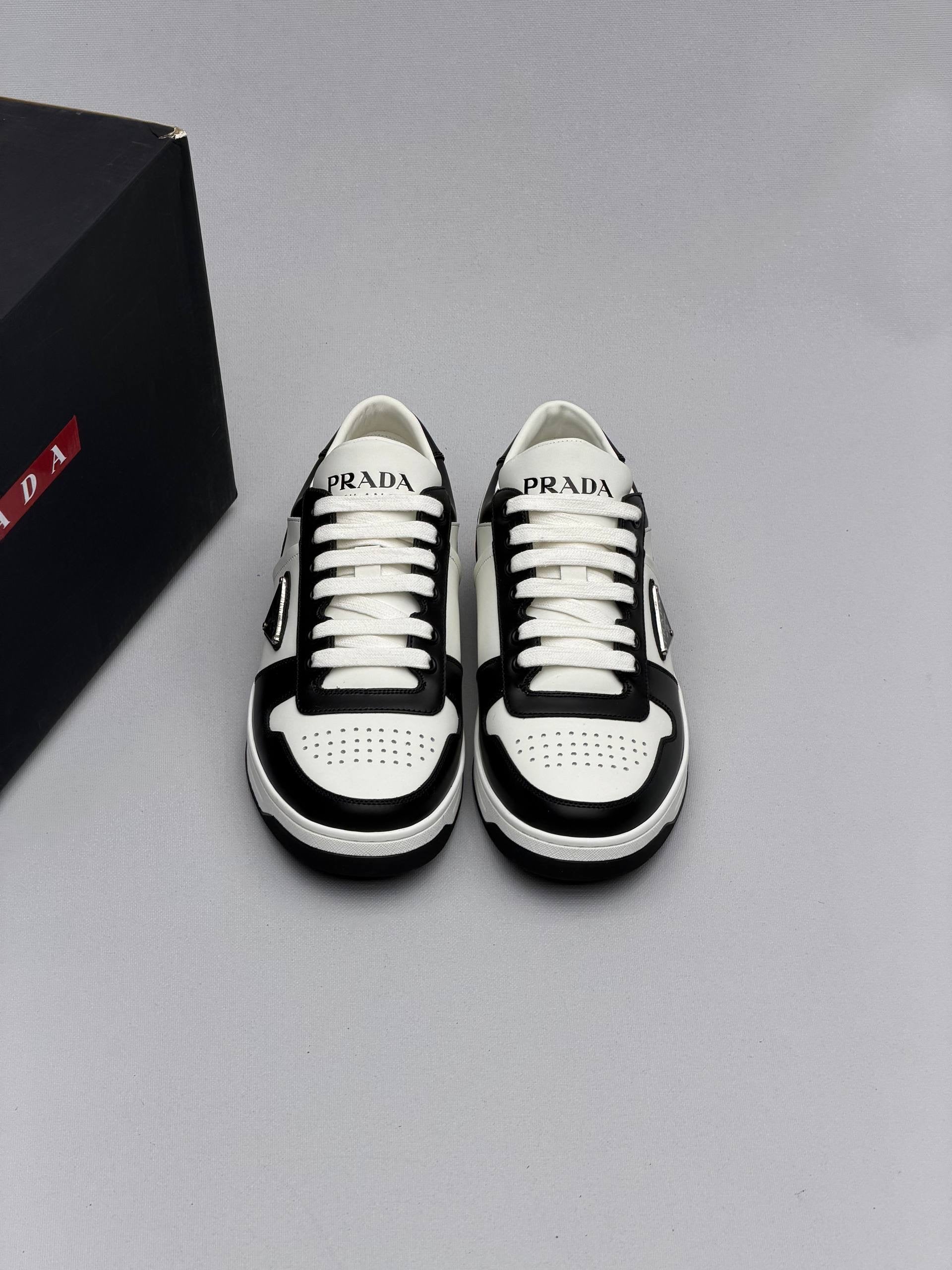 Prda Downtown Leather Sneakers Print Black Logo