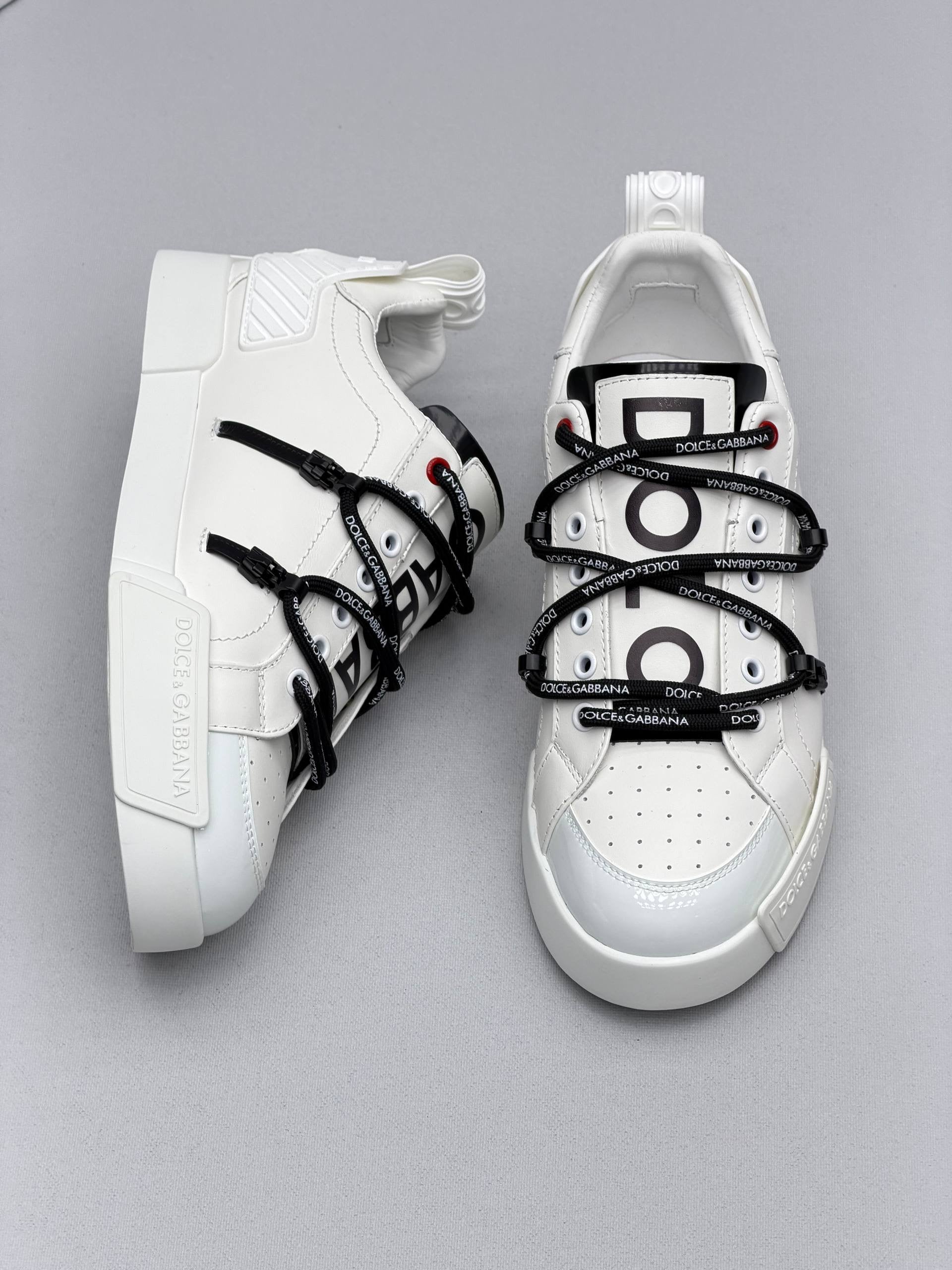 DG Men’s White Logo print Shoes