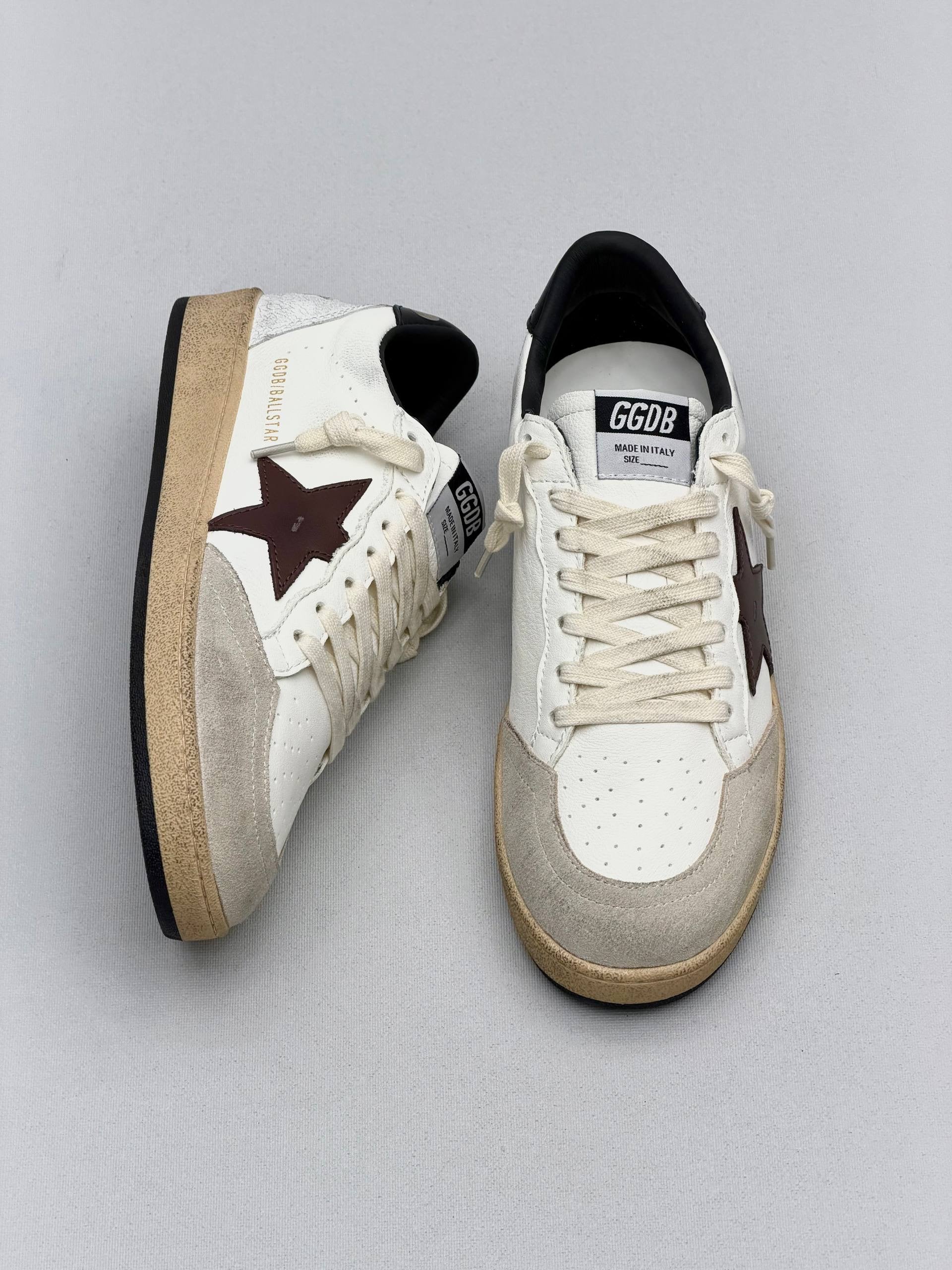 Golden Ball Sandals White - Black Star - Grey Details