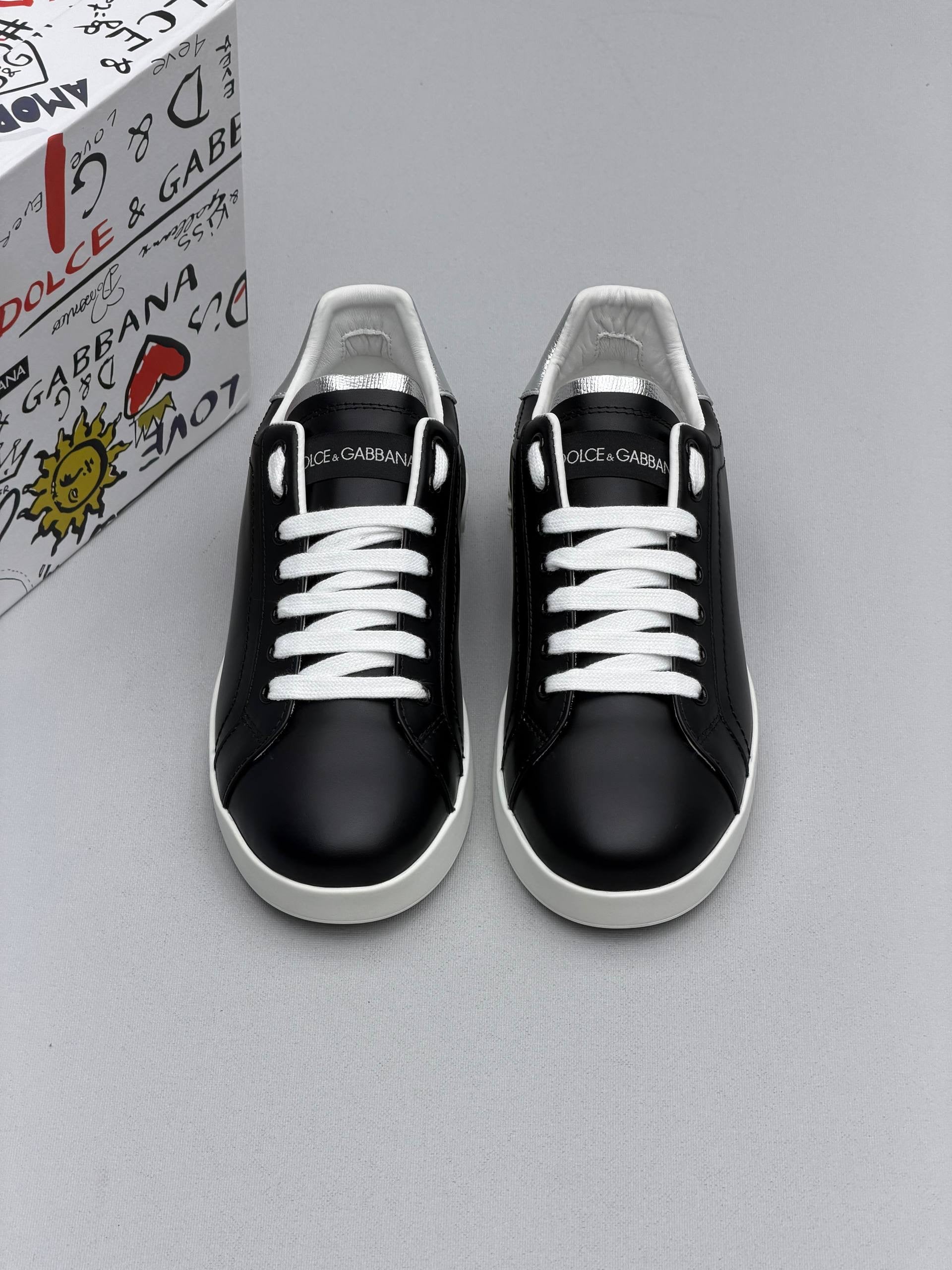 DG white portofino full black