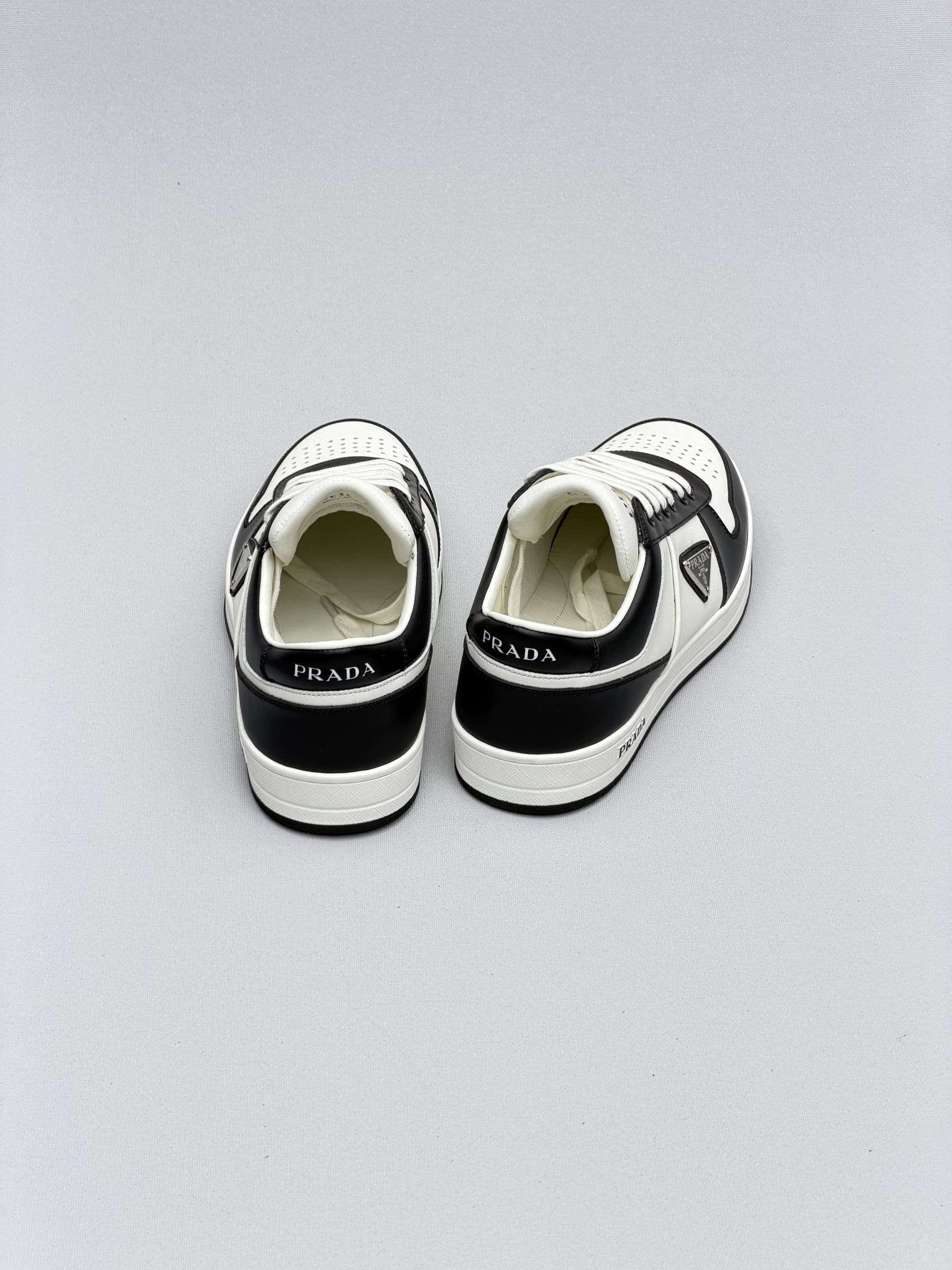 Prda Downtown Leather Sneakers Print Black Logo
