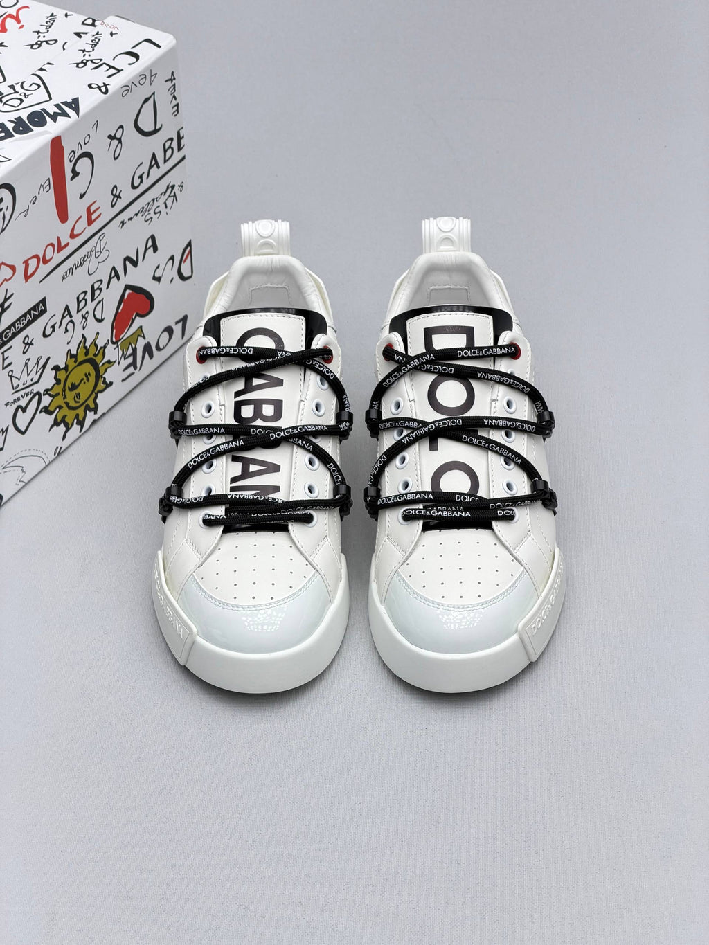 DG Men’s White Logo print Shoes