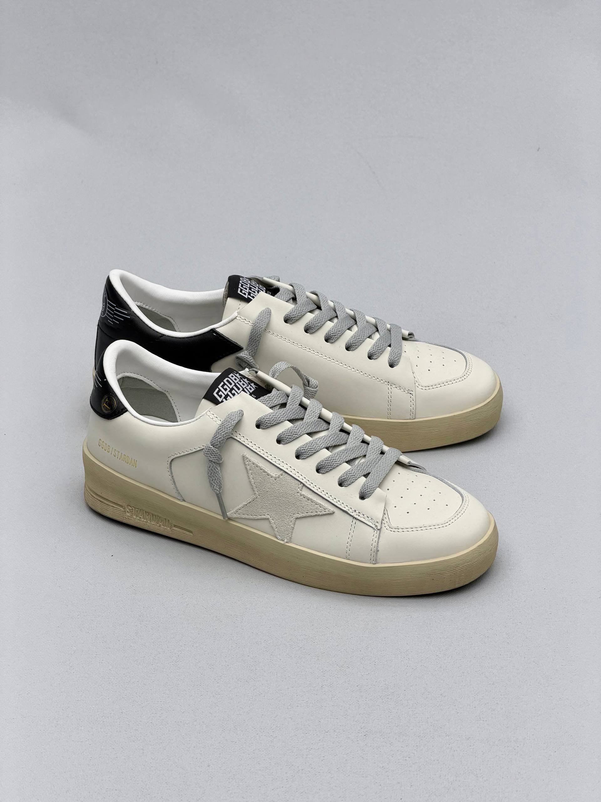 Golden Ball Sandals White - Grey Star